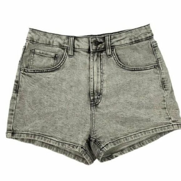 Wild Fable Women's Size 6 High-Rise Black Acid Denim Mom Jean Shorts NWT